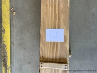 Houten turnbank afm plm 350 x 25 x 30cm - afbeelding 3 van  3