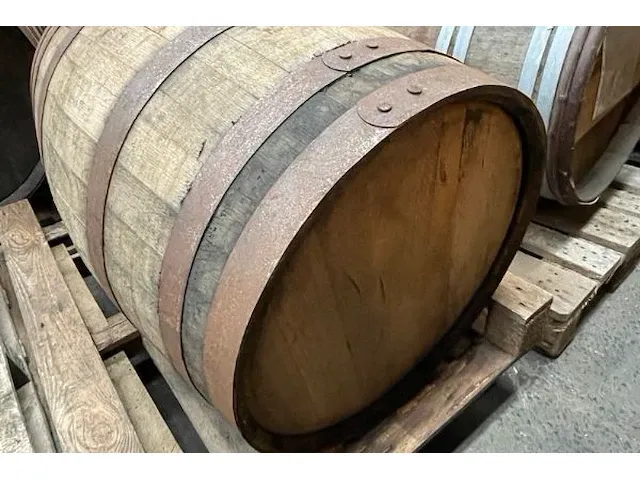 Houten vat bier - afbeelding 4 van  11