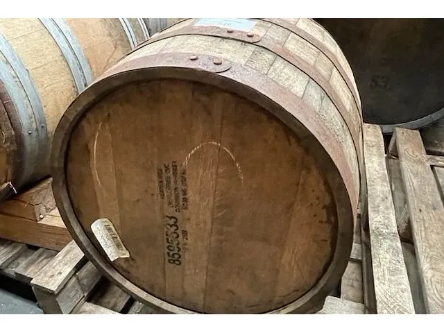 Houten vat bier - afbeelding 2 van  9