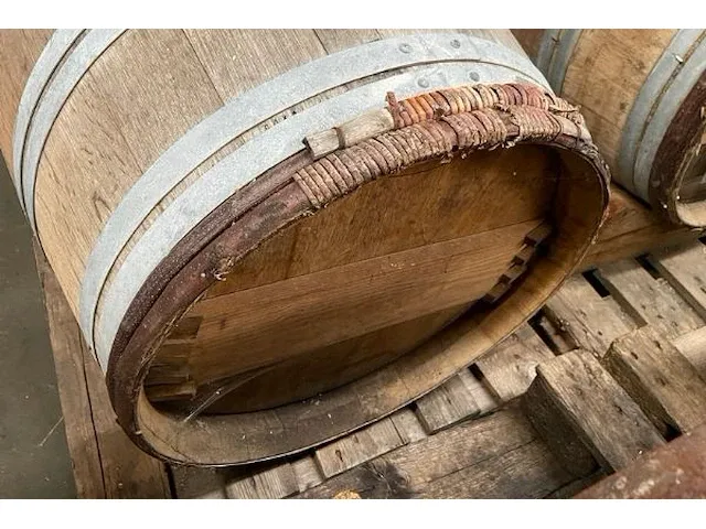 Houten vat bier - afbeelding 4 van  4
