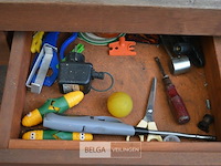 Houten verrijdbare buitenkeuken met inhoud - afbeelding 3 van  6