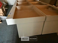 Houten vitrinekast met 6 vakken - afbeelding 3 van  5