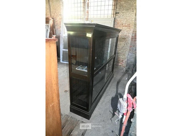 Houten vitrinekast - afbeelding 1 van  5