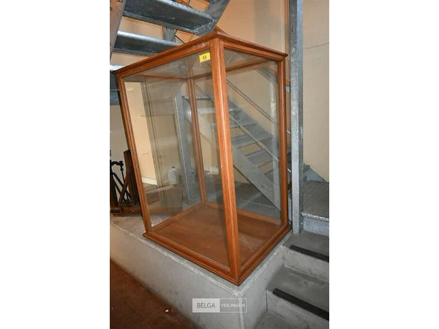Houten vitrinekast - afbeelding 2 van  5
