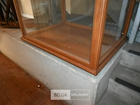 Houten vitrinekast - afbeelding 4 van  5