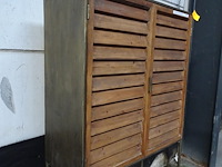 Houten wandkast tweedeurs - afbeelding 3 van  4