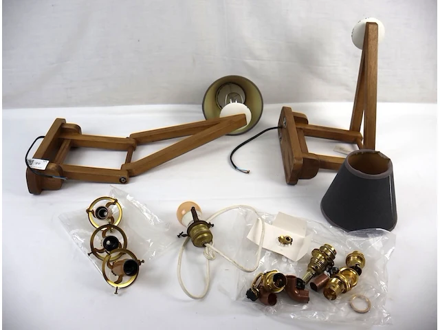 Houten wandlamp (x2) - afbeelding 1 van  5