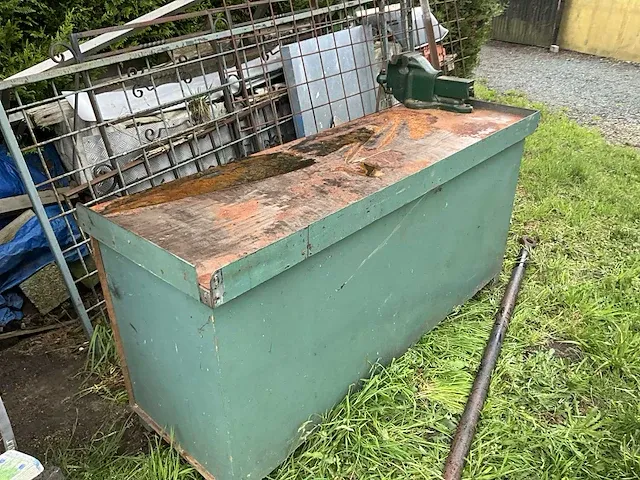 Houten werkbank - afbeelding 1 van  6