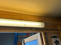 Houten werkruimte - afbeelding 8 van  9