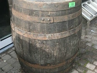 Houten wijnvat - afbeelding 1 van  5