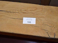 Houten zitbank met zwart metalen voet afm. 128x30x55 - afbeelding 2 van  5