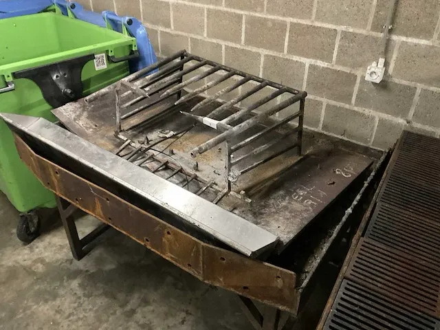 Houtgrill - afbeelding 8 van  10