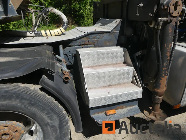 Houtkap vrachtwagen - afbeelding 24 van  79