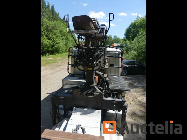 Houtkap vrachtwagen - afbeelding 29 van  79