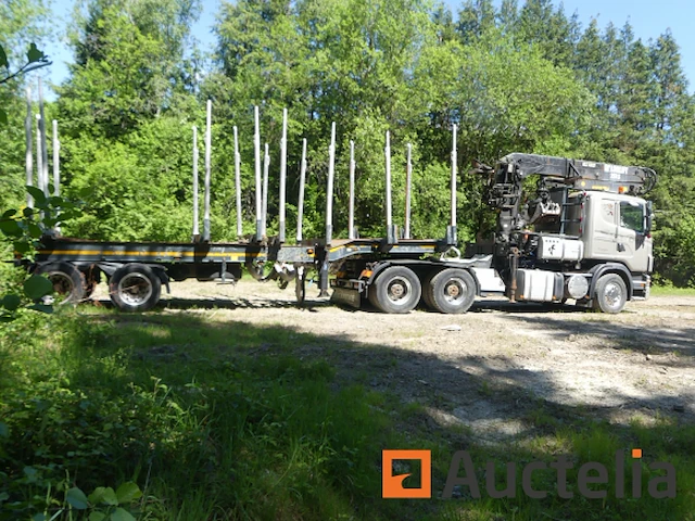Houtkap vrachtwagen - afbeelding 23 van  79