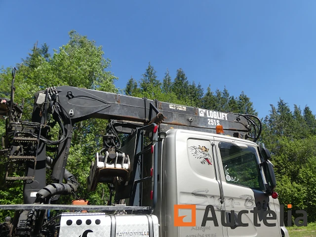Houtkap vrachtwagen - afbeelding 37 van  79