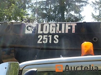 Houtkap vrachtwagen - afbeelding 43 van  79