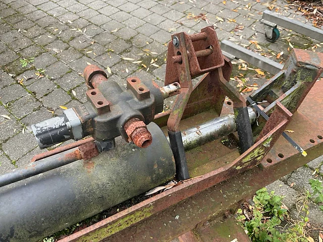 Houtkliefmachine - afbeelding 8 van  8