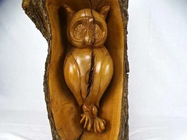 Houtsculpture uil - afbeelding 2 van  4