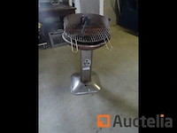 Houtskoolbarbecue, ijzeren borstel