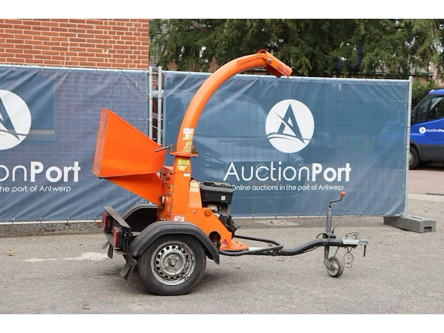 Houtversnipperaar tw18/100ges benzine 13.4kw 2012 - afbeelding 1 van  1
