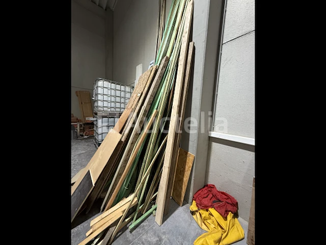 Houtvoorraad - afbeelding 4 van  6