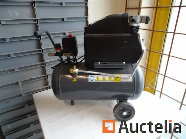 Hp compressor bruin 2,0 - afbeelding 1 van  5