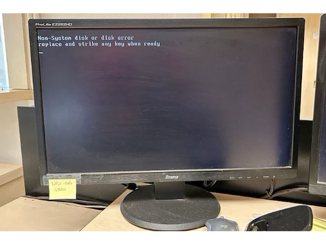 Hp desktop, 2 schermen - afbeelding 2 van  6