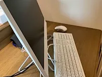 Hp desktop all-in-one - afbeelding 2 van  2