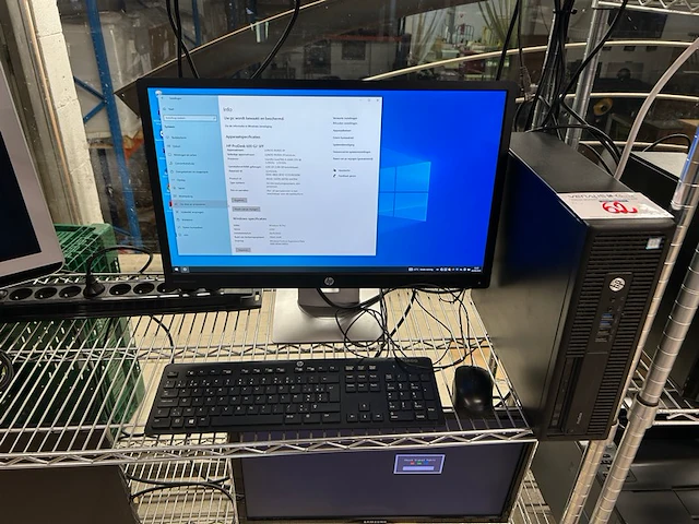 Hp desktop, scherm en toebehoren - afbeelding 1 van  7