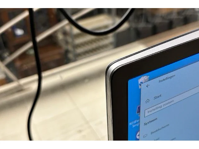 Hp desktop, scherm en toebehoren - afbeelding 4 van  7