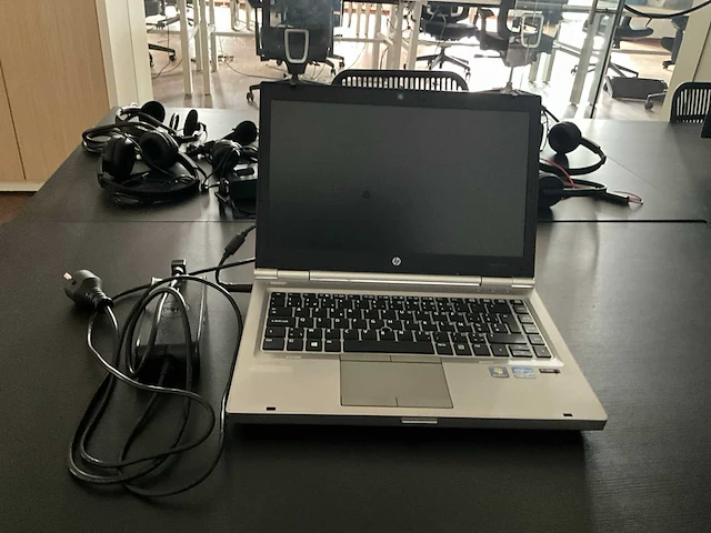 Hp elitebook laptop - afbeelding 2 van  6