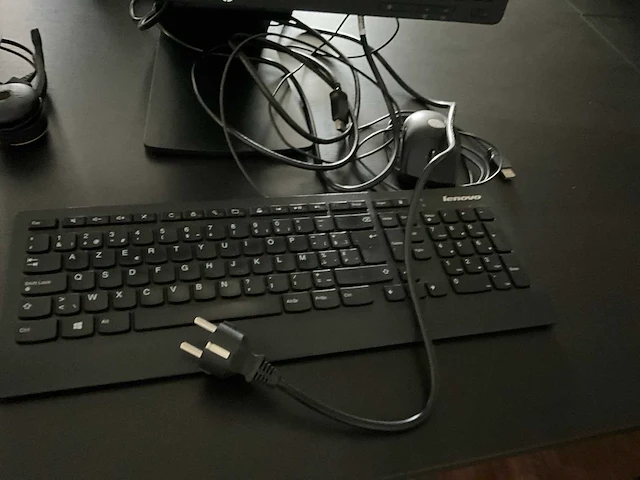 Hp elitedisplay e231 monitor - afbeelding 3 van  5