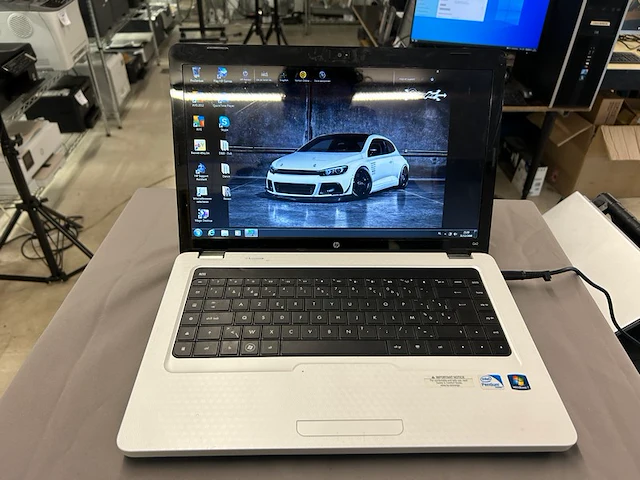 Hp laptop - afbeelding 1 van  7