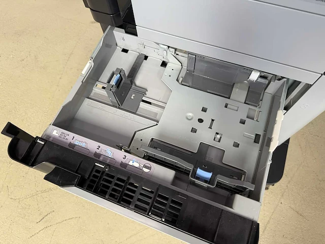 Hp laserjet enterprise mfp m630 - multifunctionele laserprinter - afbeelding 9 van  11
