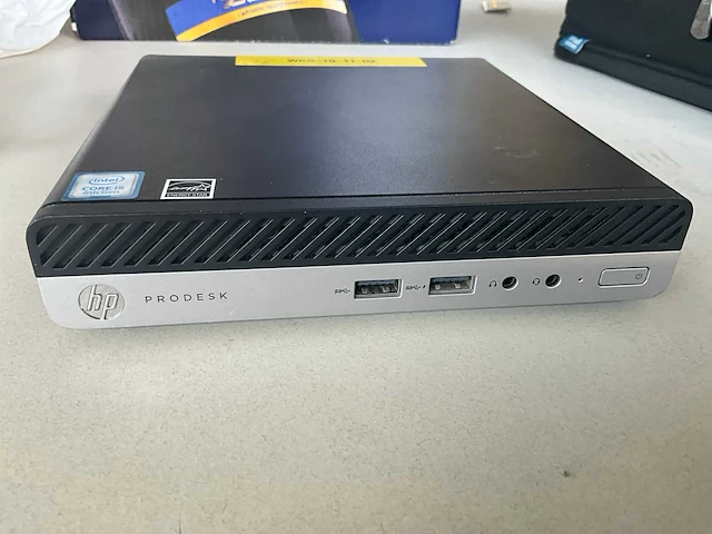 Hp prodesk 400 g4 desktop mini pc - afbeelding 2 van  6