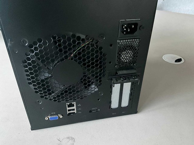 Hp proliant microserver - afbeelding 9 van  11