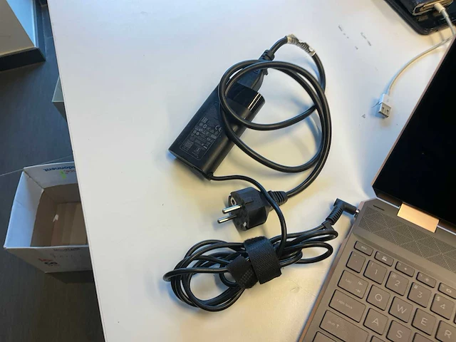Hp spectre laptop - afbeelding 3 van  5