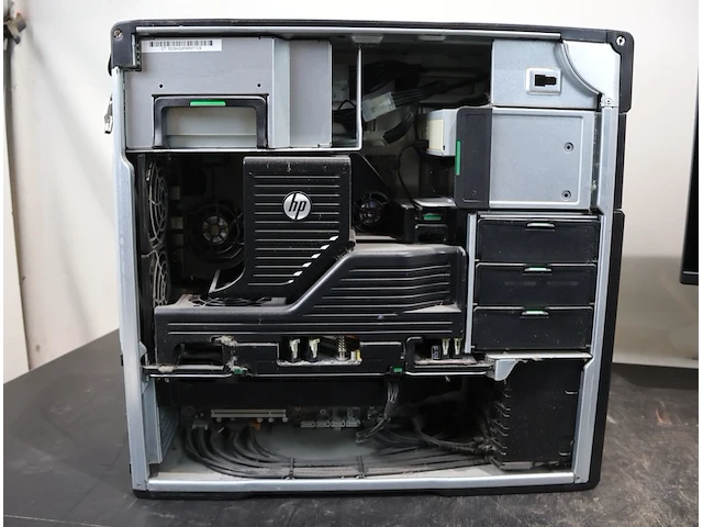 Hp z620 workstation + gtx 1060 6gb - afbeelding 9 van  13
