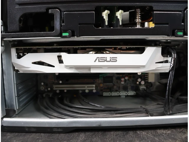 Hp z620 workstation + gtx 1060 6gb - afbeelding 9 van  12