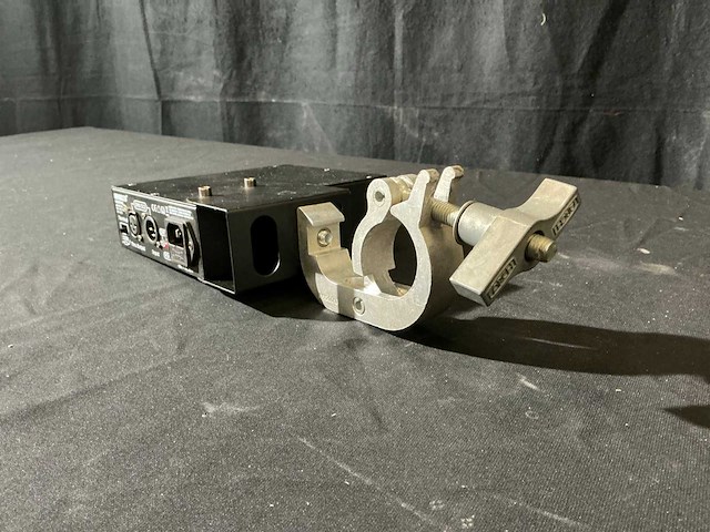 Hq hqdb 10001 dmx-verdelings- of splitter/booster-unit - afbeelding 3 van  5