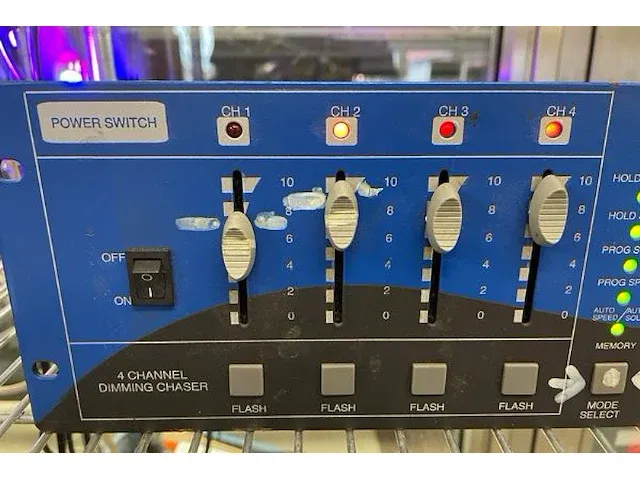 Hq power 4 channel dimming chaser - afbeelding 2 van  8