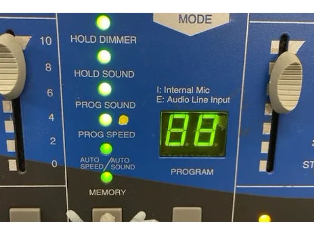 Hq power 4 channel dimming chaser - afbeelding 3 van  8