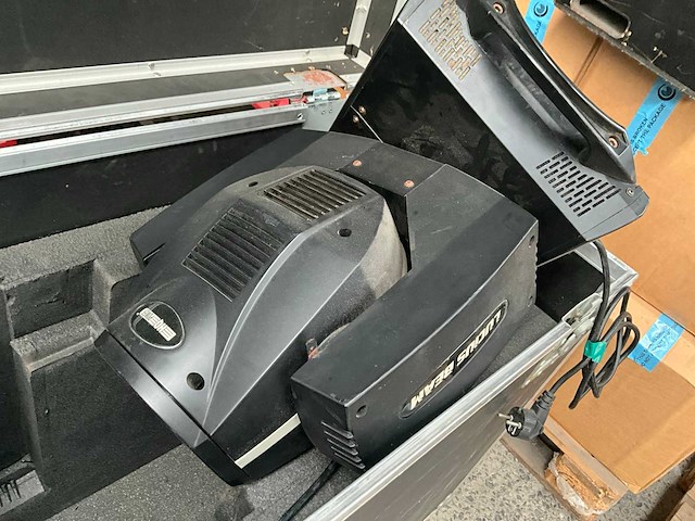 Hq power vdp200mh5r moving head (4x) - afbeelding 8 van  10