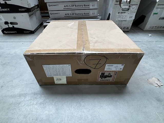 Huawei omvormer - afbeelding 1 van  3