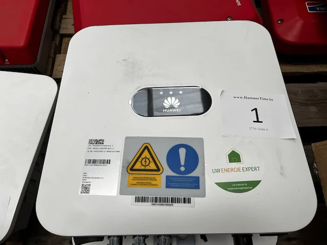 Huawei sun2000-3ktl-l1 solar inverter - afbeelding 1 van  4