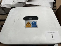 Huawei sun2000-8ktl-m1 solar inverter