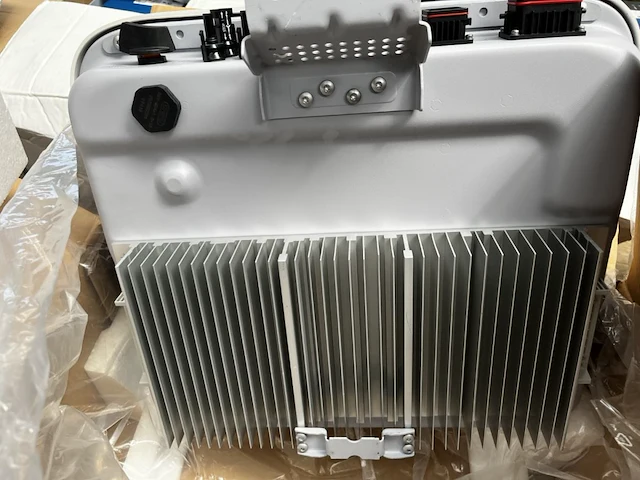 Huawei sun2000-8ktl-m1 solar inverter - afbeelding 3 van  3