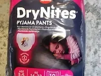 Huggies dry'nites pyjama pants,16-23kg,10 stuks - afbeelding 1 van  3