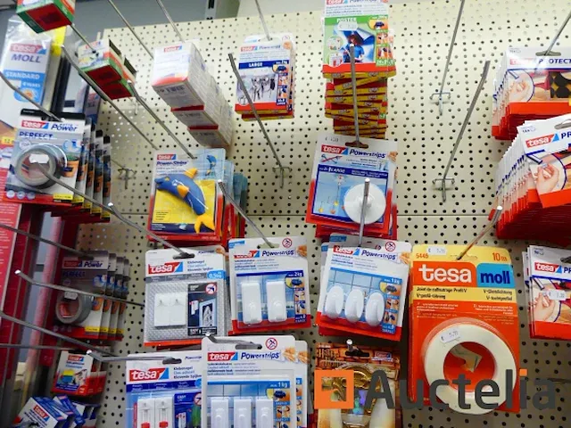 Huishoudelijke verbruiksartikelen verschillend + tesa display - afbeelding 12 van  12